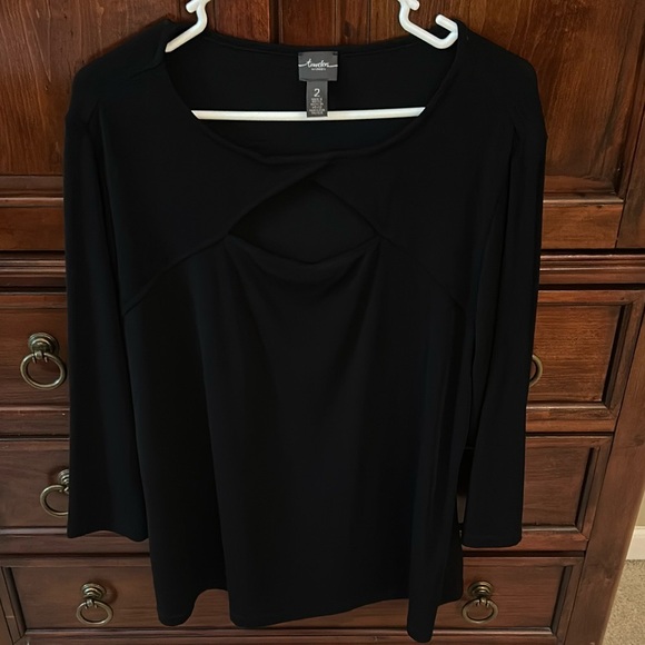 Chicos travelers black tunic blouse with cut out detailing - Picture 2 of 11